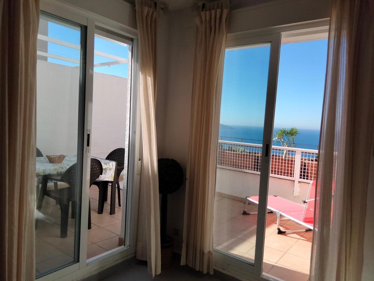 Villamarina Apartments - Zand Properties Бенидорм Экстерьер фото